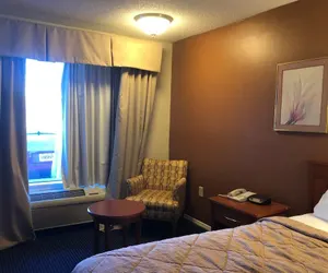 Photo 4 - America's Best Inn