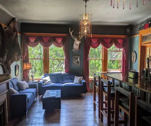 Photo 2 - The Oliver House - Adults Only