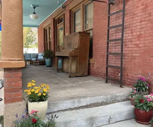 Photo 4 - The Oliver House - Adults Only