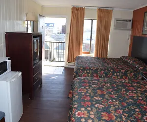 Photo 3 - Dry Dock Motel