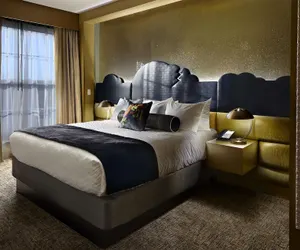 Photo 2 - The Guest House at Graceland