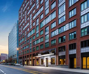Photo 2 - Hilton Brooklyn New York