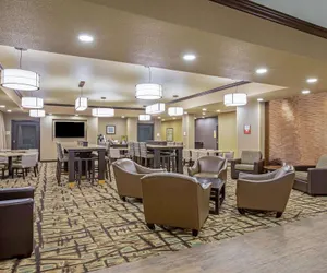 Photo 4 - La Quinta Inn & Suites by Wyndham Gillette