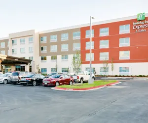 Photo 2 - Holiday Inn Express & Suites Russellville, an IHG Hotel