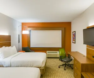 Photo 3 - Holiday Inn Express & Suites Russellville, an IHG Hotel