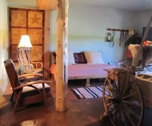 Photo 5 - Covered Wagon B&B Guesthouse