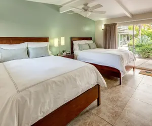 Photo 4 - Avance Hotel