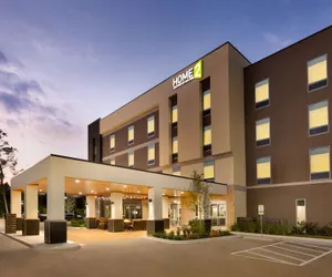 Photo 2 - Home2 Suites by Hilton Shenandoah The Woodlands