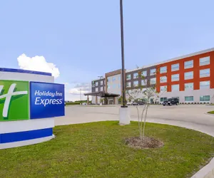 Photo 2 - Holiday Inn Express Donaldsonville, an IHG Hotel