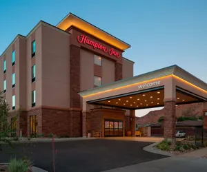 Photo 2 - Hampton Inn Kanab