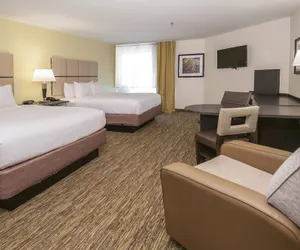 Photo 3 - Candlewood Suites Baton Rouge - College Drive, an IHG Hotel