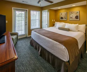 Photo 3 - Holiday Inn Club Vacations Hill Country Resort Canyon LK, an IHG Hotel