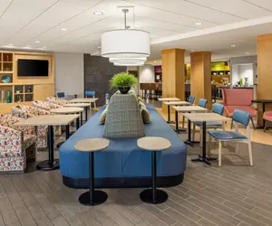 Photo 2 - Home2 Suites by Hilton Roseville Minneapolis