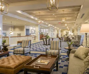 Photo 2 - Beauport Hotel Gloucester