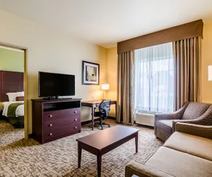 Photo 5 - Cobblestone Hotel & Suites - Erie