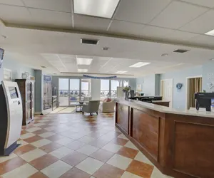 Photo 2 - Sunrise Beach Resort by Panhandle Getaways