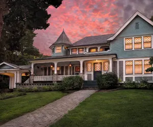 Photo 2 - The Black Walnut B & B Inn
