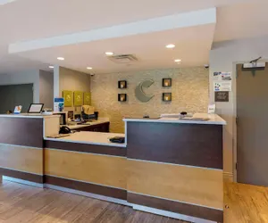 Photo 5 - Comfort Inn & Suites