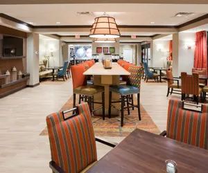 Photo 5 - Hampton Inn Minneapolis-Roseville