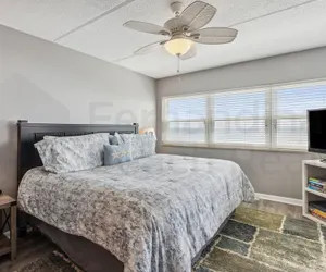 Photo 4 - Amelia South 2 Bedroom Condo by RedAwning