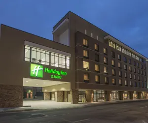 Photo 2 - Holiday Inn Hotel & Suites Cincinnati Downtown, an IHG Hotel