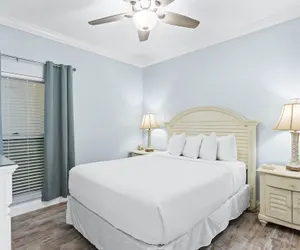 Photo 4 - Boardwalk Beach Resort by Panhandle Getaways