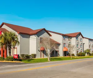 Photo 2 - Red Roof Inn & Suites Pensacola - NAS Corry