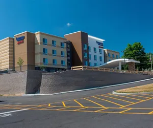 Photo 2 - Fairfield Inn & Suites by Marriott Geneva Finger Lakes