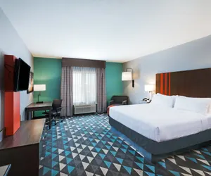 Photo 4 - Holiday Inn Express & Suites Perryton by IHG