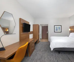 Photo 5 - Holiday Inn Express & Suites Carrollton West by IHG
