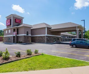 Photo 2 - Econo Lodge Inn & Suites North Little Rock near Riverfront