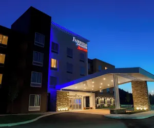 Photo 2 - Fairfield Inn & Suites Cambridge