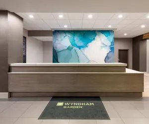 Photo 4 - Wyndham Garden Katy Energy Corridor