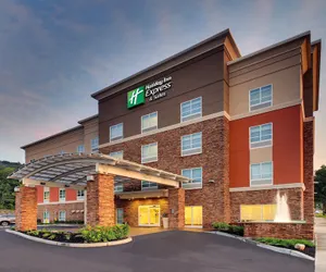 Photo 2 - Holiday Inn Express & Suites Ithaca, an IHG Hotel