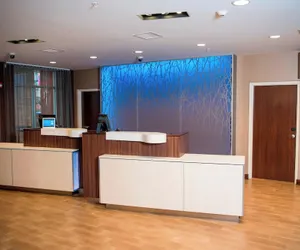Photo 4 - Fairfield Inn & Suites Cincinnati Uptown/University Area