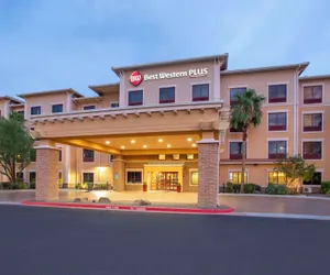 Photo 2 - Best Western Plus Chandler Hotel & Suites