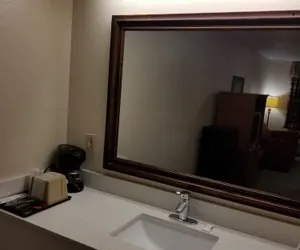 Photo 3 - Eufaula Inn