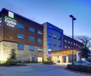 Photo 2 - Holiday Inn Express & Suites Houston NW - Cypress Grand Pky, an IHG Hotel