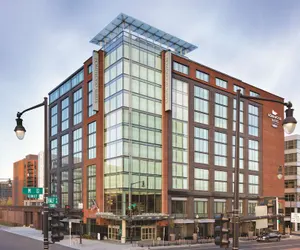 Photo 2 - Homewood Suites by Hilton Washington DC Capitol-Navy Yard