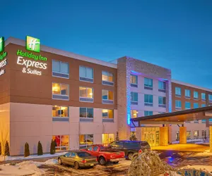 Photo 2 - Holiday Inn Express & Suites Hermiston Downtown, an IHG Hotel