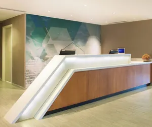 Photo 3 - SpringHill Suites by Marriott Seattle Issaquah