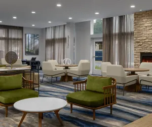 Photo 3 - Fairfield Inn & Suites Savannah Downtown/Historic District