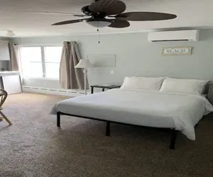 Photo 3 - Echo Motel & Oceanfront Cottages
