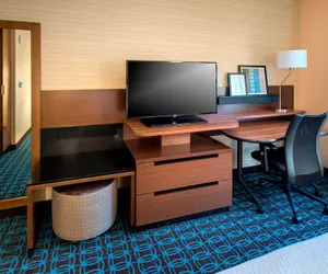 Photo 4 - Fairfield Inn and Suites by Marriott Syracuse Carrier Circle