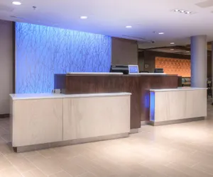 Photo 5 - Fairfield Inn and Suites by Marriott Charlotte Airport