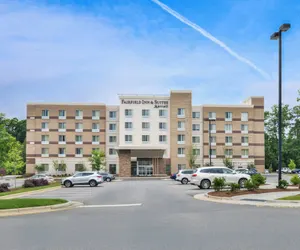 Photo 2 - Fairfield Inn & Suites by Marriott Raleigh Cary