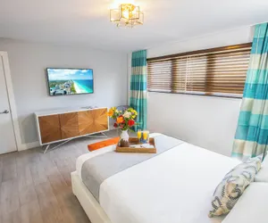 Photo 3 - Waterside Hotel and Suites