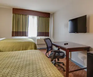 Photo 3 - Americas Best Value Inn Hayward
