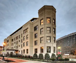 Photo 2 - Hotel Hive