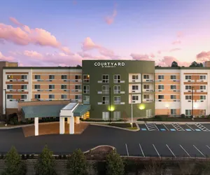 Photo 2 - Courtyard by Marriott Fayetteville Fort Liberty/Spring Lake